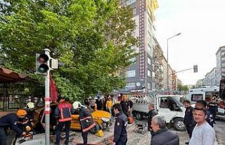 Başkentte zincirleme kaza kamerada: 2 yaralı