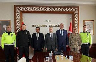 Bayburt’ta yılın şoförüne plaket takdim edildi