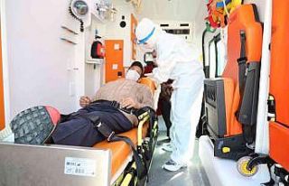 Bayraklı Belediyesinden 6 bin kişiye hasta nakil...