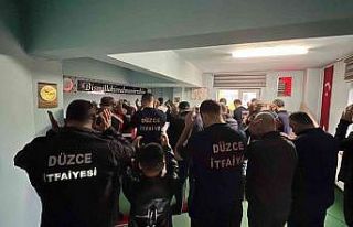 Bayrama görevleri başında girdiler