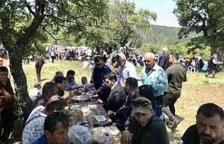 Bayramiç’te Garipçe Hayrı yapıldı