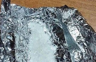 Bekçilerden kaçan şahsın üzerinden uyuşturucu...