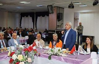 Belediye personeli iftarda buluştu