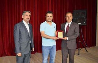 Besni’de “Nükleer Enerji” söyleşisi gerçekleştirildi