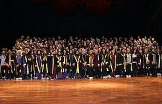 Beyaz önlüklüler ordusuna taze kan