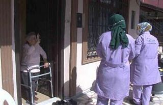 Beykoz’da bayram öncesi yaşlıların yüzünü...