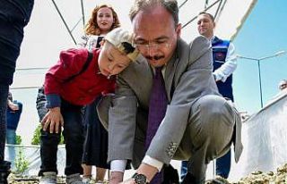 Bilecik’te özel çocuklar için sera oluşturuldu