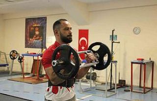 Bileklerini Dünya Şampiyonası’na hazırlıyorlar