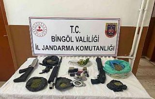 Bingöl’de düzenlenen operasyonda silahlar ve uyuşturucu...
