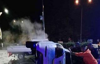 Bingöl’de kontrolden çıkan otomobil bariyerler...
