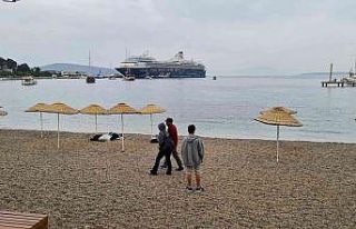 Bodrum’da sahiller boş kaldı