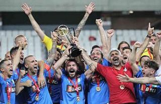 Bodrumspor, şampiyonluk kupasını aldı