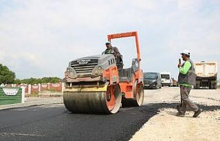 Bozulan ve deforme olan mezarlık yolu yenilendi