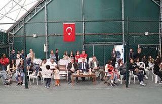 Burhaniye Tenis Ligi tamamlandı