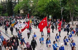 Bursa’da 19 Mayıs coşkuyla kutlandı