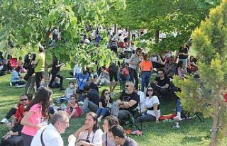 Bursa’da 30 bin kişinin katılımıyla bahar ve...