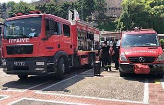 Bursa’da AVM’deki göçükte enkaz altında kalan...