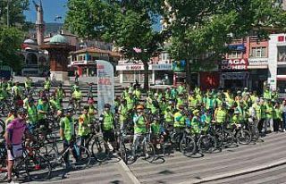 Bursa’da pedallar bağımlılıktan uzak nesiller...