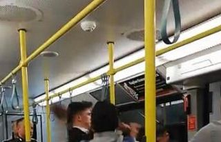 Bursa’da tekme tokatlı metroda sigara içme kavgası...