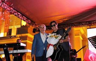 Büyükçekmece’de Ayna Grubu ile 19 Mayıs coşkusu