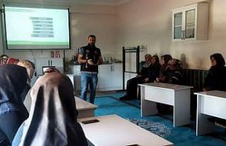 Çayırlı’da annelere madde bağımlılığı anlatıldı