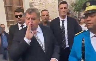 Çeşme’de 19 Mayıs’ta belediye bandosu gerginliği