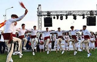 Çiğli-Çaşka Kuzey Makedonya Festivali coşkuyla...