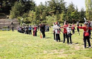 Çocukların okçuluk sporuna ilgisi artıyor