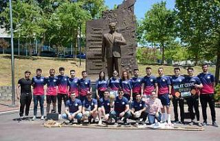 Çocukluklarını tekrardan yaşama imkanı buldular