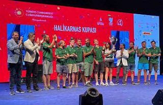 Cumhurbaşkanlığı Kupası üst üste 2. kez Çiğli’de