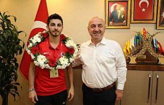 DARES, milli takıma sporcu yetiştiriyor