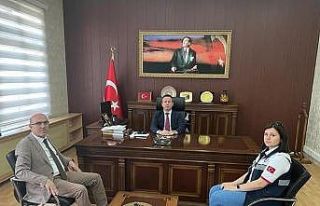 Demiral 112 sistemi ve uygulamaları hakkında bilgilendirdi