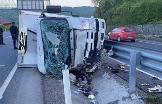 Devrilen kamyonun altında kalarak hayatını kaybetti