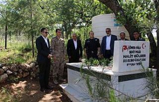 Dicle Kaymakamı Yurdagül, şehit ailesi ve güvenlik...
