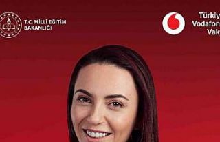 ’Dijital Benim İşim’ projesinde eğitici eğitimleri...