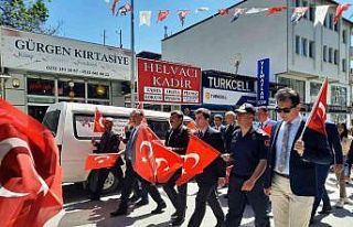 Dinar’da ‘Gençlik Yürüyüşü’