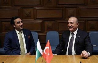 Dışişleri Bakanı Çavuşoğlu, Pakistanlı mevkidaşı...