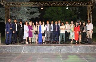 Diyarbakır Radikal Okullarında coşkulu mezuniyet...