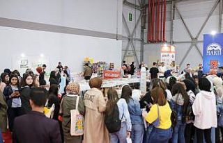 Doğu Anadolu Kitap Fuarı’nı bir haftada 1 milyon...