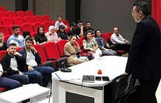 Domaniç Hayme Ana MYO’da kariyer fırsatları anlatıldı