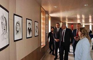 Duyguların kara kalem resim sergisi açıldı