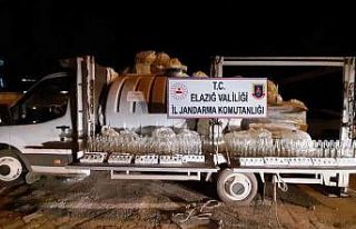 Elazığ’da 3 bin 500 litre kaçak şarap ele geçirildi