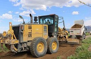 Elazığ’da köy yollarında genişletme ve stabilize...
