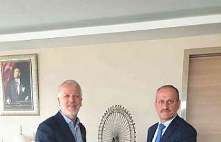 En çok istihdam yapan hastaneye teşekkür belgesi