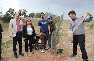 Engelli vatandaşlar ’Benim de bir ağacım var’...