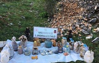 Engizekler’de teröristlere ait gıda deposu imha...