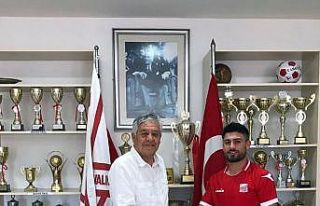 Ercan Çiftçi, Ayvalıkgücü ile anlaştı