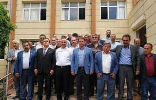 Eryılmaz: "42 mahallemizde bozuk tek bir yolumuz...