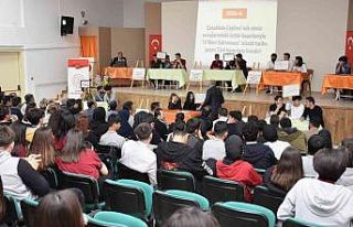 Erzincan’da liseliler tarih bilgisinde yarıştı