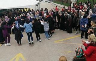 Erzurum’da "Anneler Günü Bahar Şenliği’’...